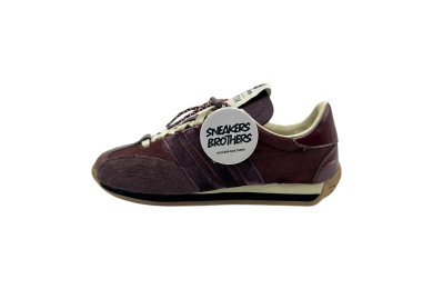 Country OG SFTM 'Maroon/Cream White'