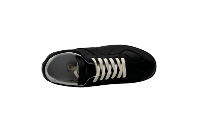 MAISON MARGIELA Replica 'Black'