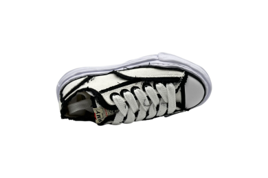 Maison Mihara Yasuhiro Peterson  Low 'White Overhanging' 