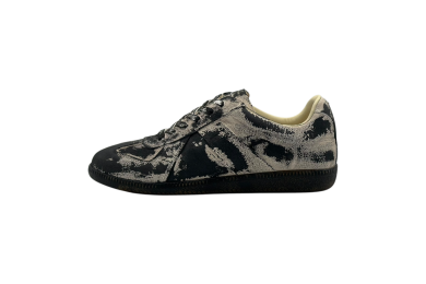 MAISON MARGIELA Replica paint splatter 'Black Damage'