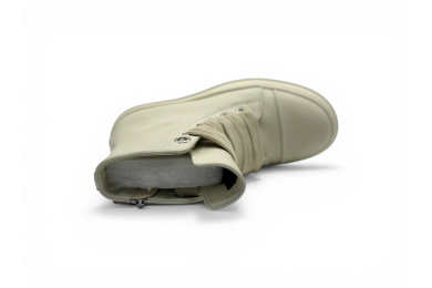 RICK OWENS LTR JUMBO LACE HIGH SNEAKS IN MILK