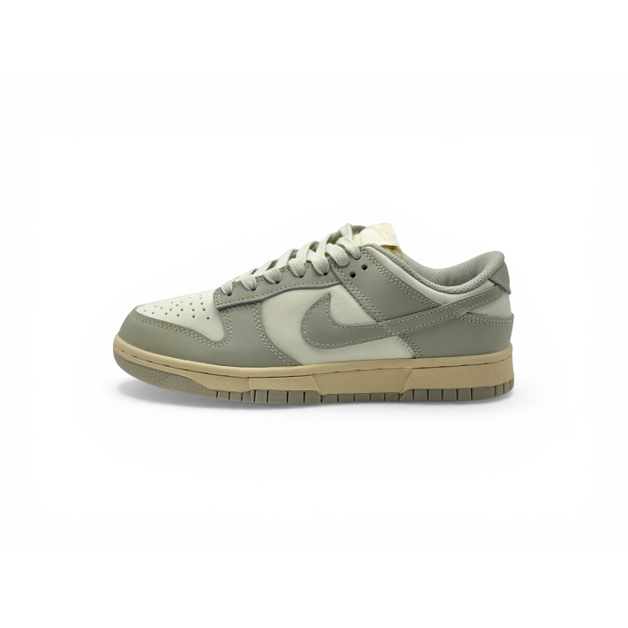 Nike SB Dunk Low Sail Light Bone