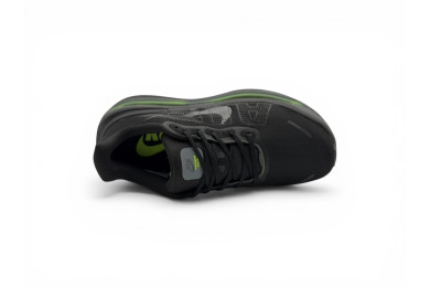 Nike Vomero Premium Black Volt