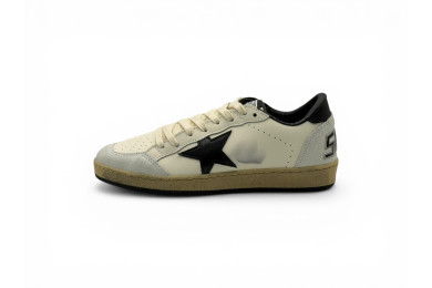 Golden Goose Ball-Star 'White Nappa / Black Star'