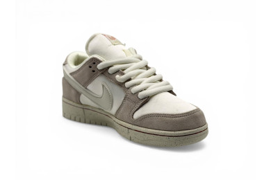 Nike SB Dunk Low 'City of Love - Light Bone'