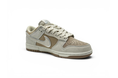 Nike Dunk Low 'Beige'