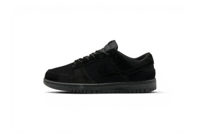 Nike Dunk Low SE 'Triple Black'