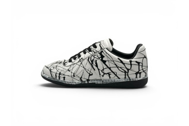 Maison Margiela Replica 'Leather Penki'