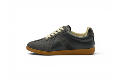 MAISON MARGIELA Replica 'Grey/gum'