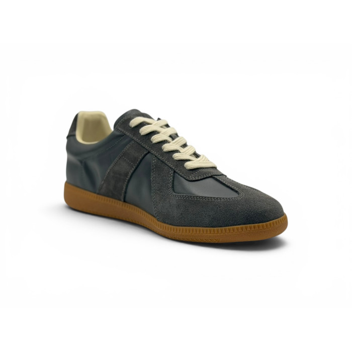 MAISON MARGIELA Replica 'Grey/gum'