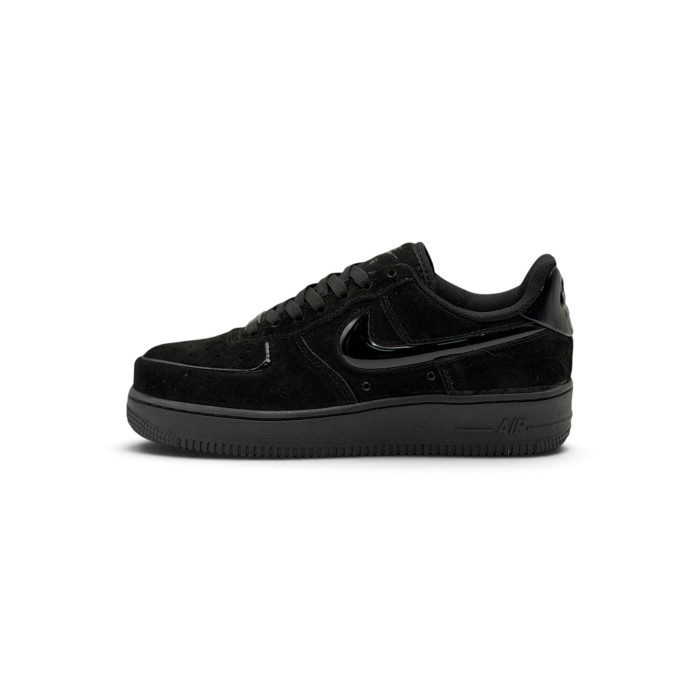 Nike Air Force 1 Low 'Black Cat'