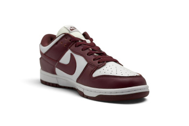 Nike Dunk Low 'White Redwood'