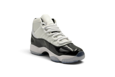 Nike Air Jordan 11 Retro 'Concord'